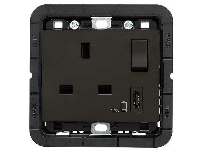 VIMAR Vimar 30223.CG Presa 2P+T 13A BS+int.rosso+USB C nero