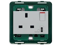 VIMAR Vimar 14223.C.SL Presa 2P+T 13A BS+int.rosso+USB C Silver