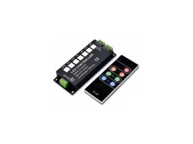 PERFORMANCE IN LIGHTING PERFORMANCE IN LIGHTING 310418 KIT CONTROLLER RGB + TELECOMANDO