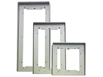 Comelit Comelit 31124L VISIERA ANTIPIOGGIA 4 MODULI VERTICALI SERIE IKALL