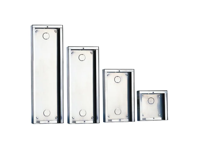 Comelit Comelit 3316/3 CUSTODIA DA PARETE IN ACCIAIO INOX 3 MODULI SERIE POWERCOM